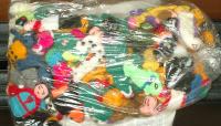 100 fingerpuppets